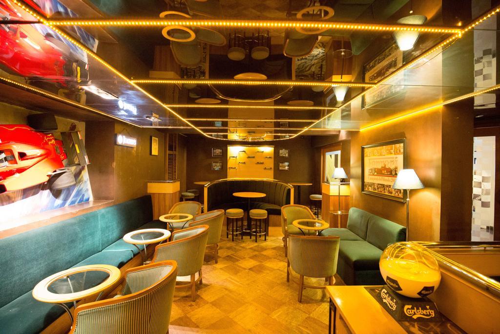 פונה Hotel Sagar Plaza City Centre מראה חיצוני תמונה