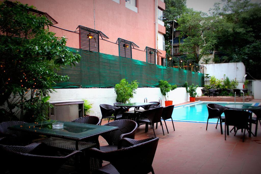 פונה Hotel Sagar Plaza City Centre מראה חיצוני תמונה
