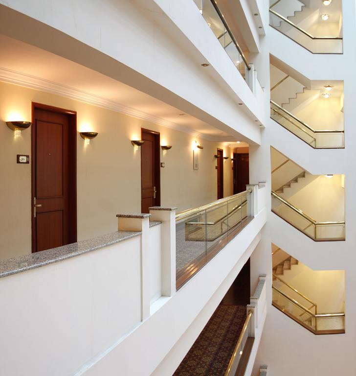 פונה Hotel Sagar Plaza City Centre מראה חיצוני תמונה