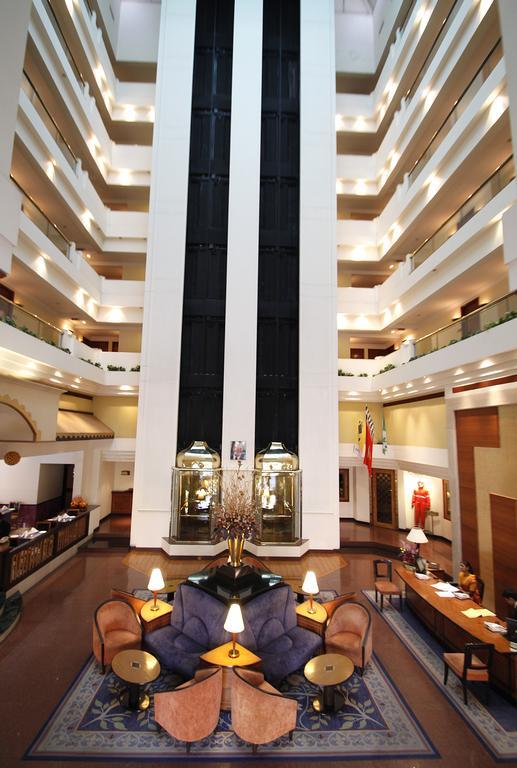 פונה Hotel Sagar Plaza City Centre מראה חיצוני תמונה