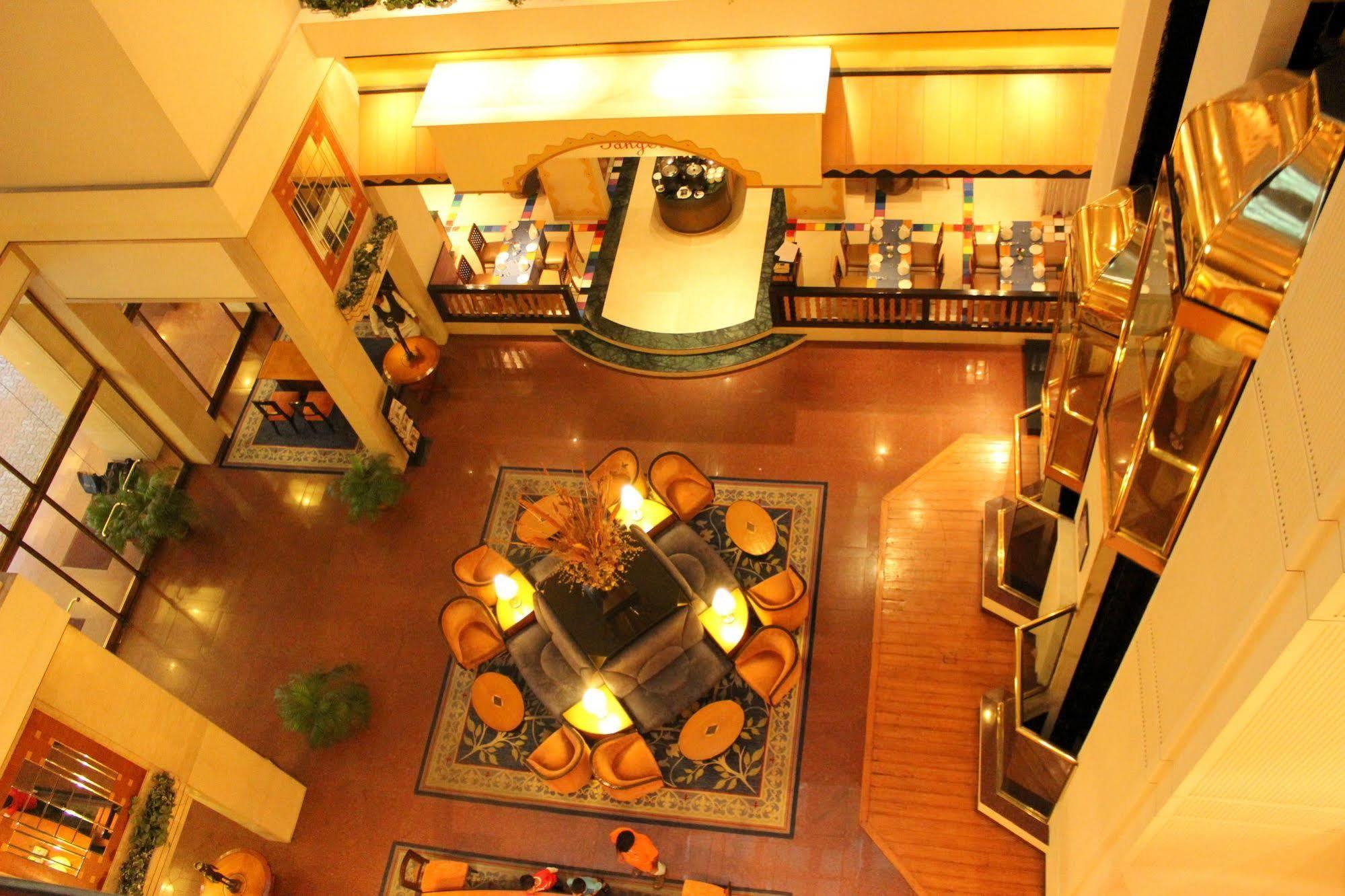 פונה Hotel Sagar Plaza City Centre מראה חיצוני תמונה